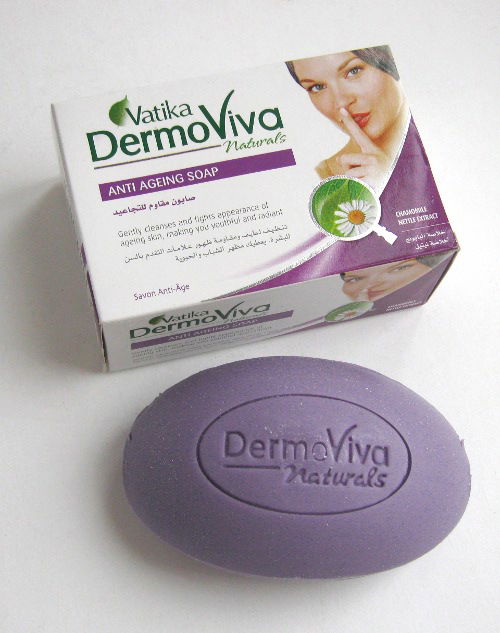 Мыло "Vatika DermoViva Naturals Anti Ageing". 