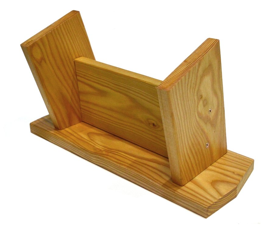 Скамейка для медитации из лиственницы (нескладная)