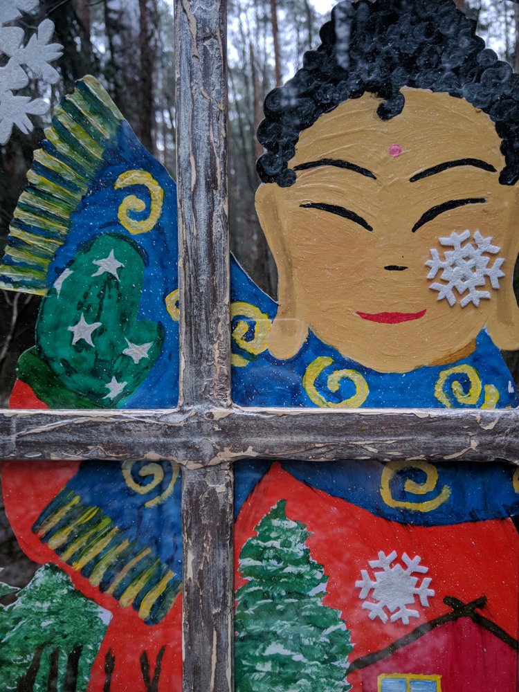 Настенное украшение "Будда в окне зимой" (49,5 х 34,5 см), 49,5 х 34,5 см