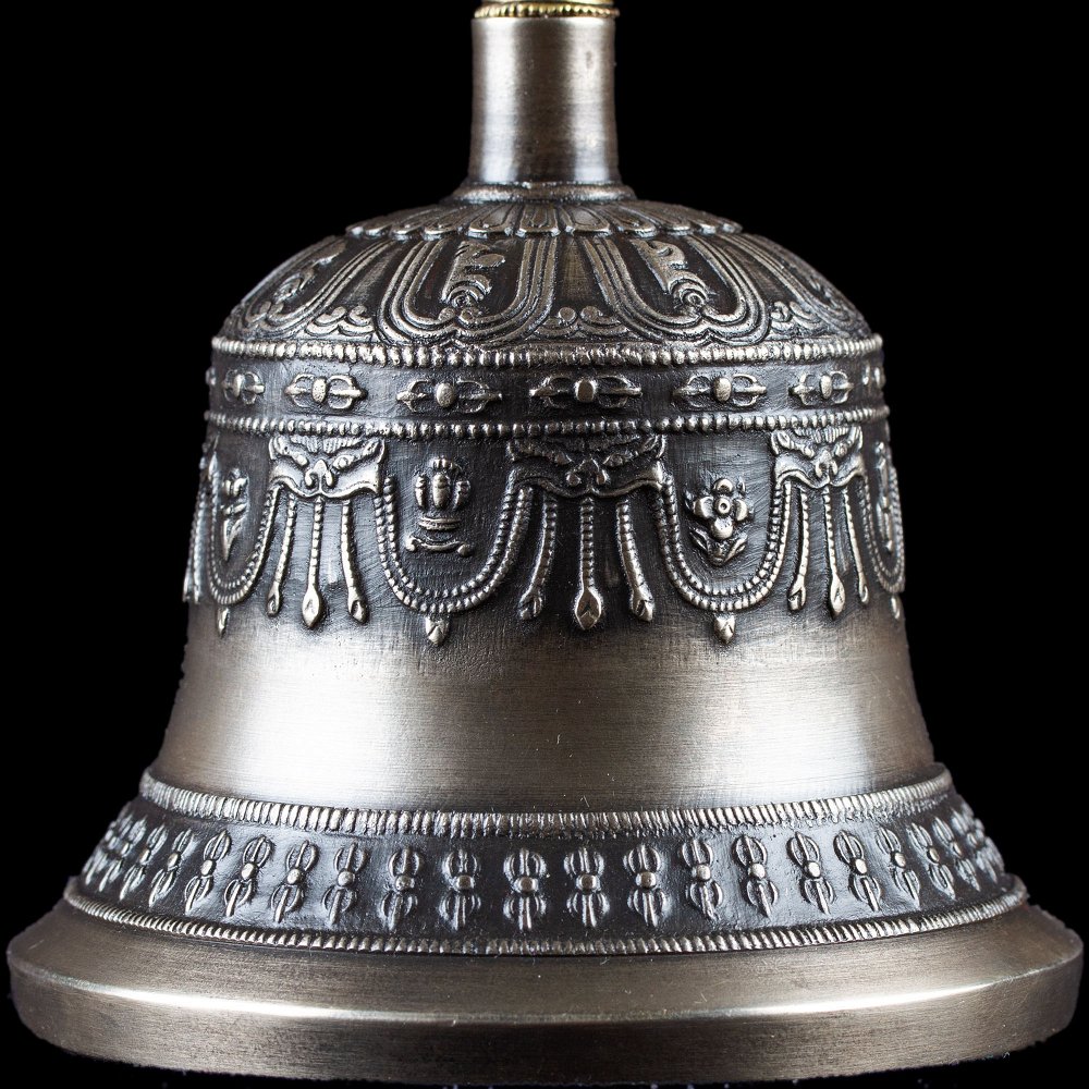 Колокольчик с ваджрой, 17 см, Оригинальный колокольчик из Дехрадуна (Индия), 17 см, серебристый, патинированный, Колокольчик с ваджрой, 17 см, Оригинальный колокольчик из Дехрадуна (Индия)
