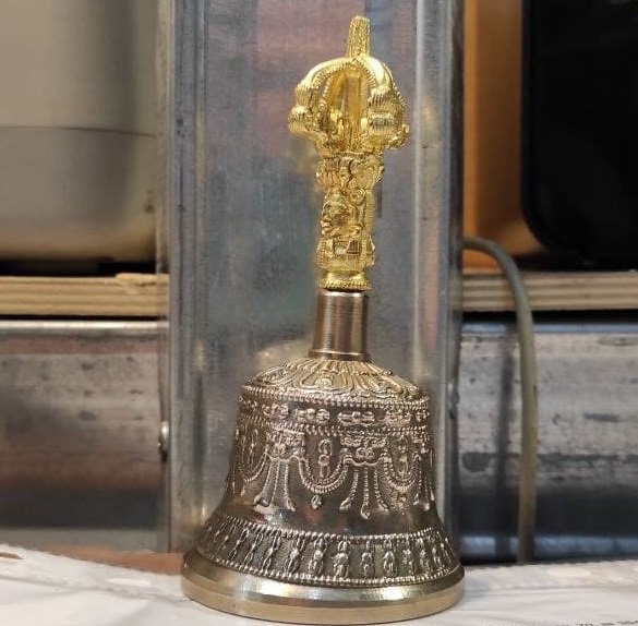 Колокольчик с ваджрой (серебристый), 12 см, Непал, хорошее качество, 12 см, золотой, серебро (discounted)