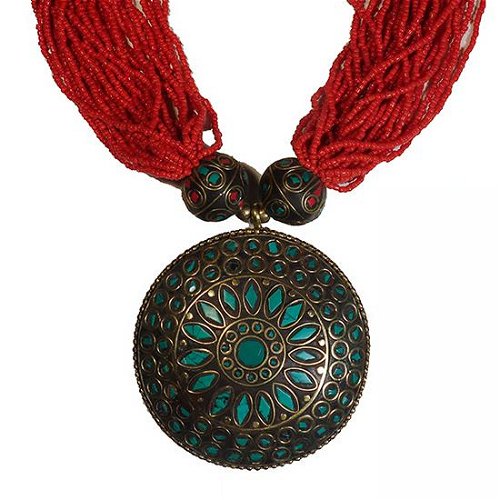 Ожерелье с искусственным кораллом (круглое, 8 см)