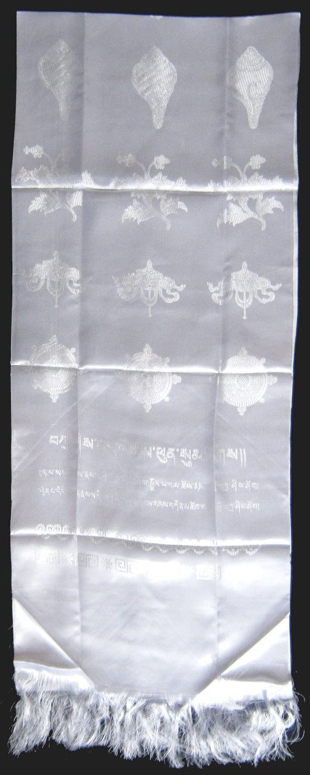 Хадак белый с Восемью Драгоценными Символами (49 x 240 см)