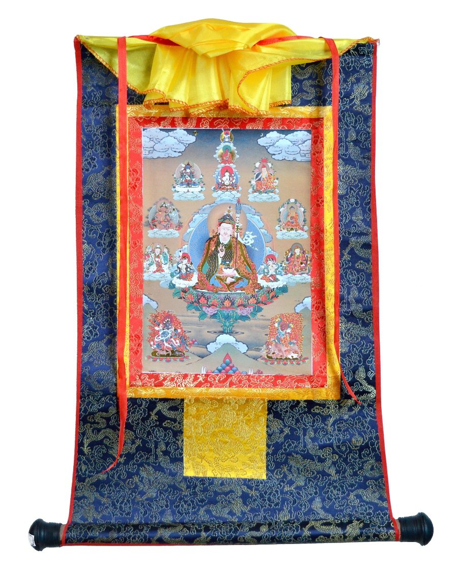 Тханка Гуру Падмасамбхава в окружении божеств (печатная, 39,5 х 62 см), 39,5 х 62 см, изображение: 20,5 х 30 см