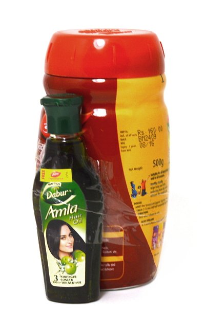 Чаванпраш Дабур "Двойной иммунитет" (без фольги) (Dabur Chyawanprash Double Immunity) 500 г + подарок масло для волос Dabur Amla Hair Oil (discounted)