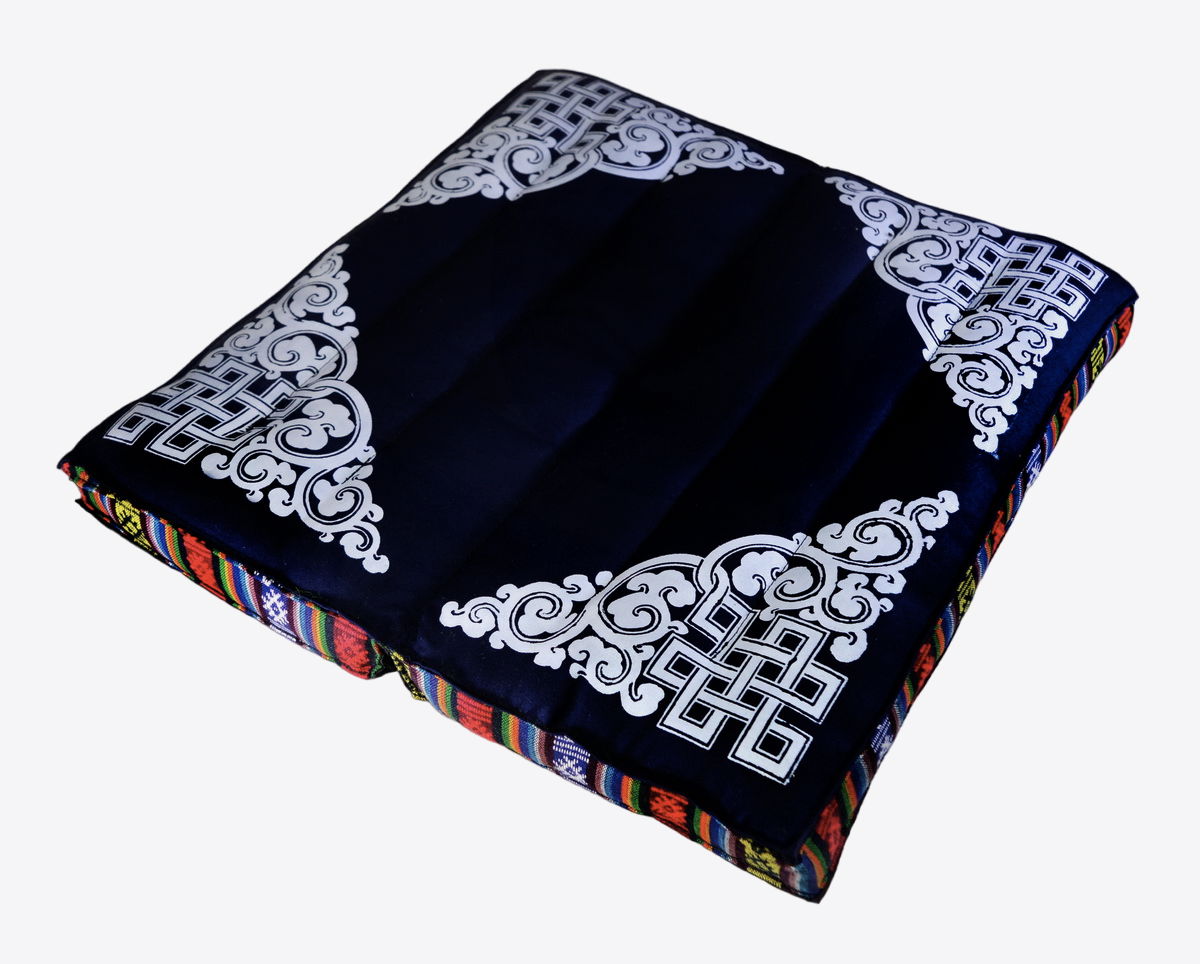 Подушка для медитации складная с Бесконечным Узлом, темно-синяя, 35 x 34 см. 