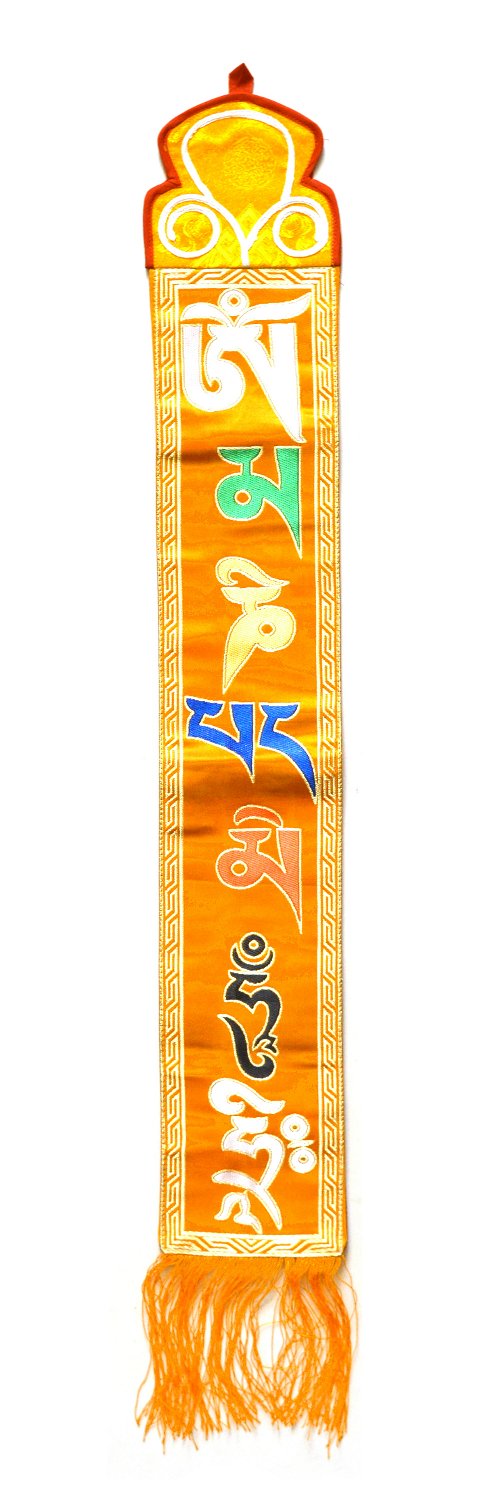 Настенное украшение с мантрой ОМ МАНИ ПАДМЕ ХУМ (желтое, 12 x 84 см)