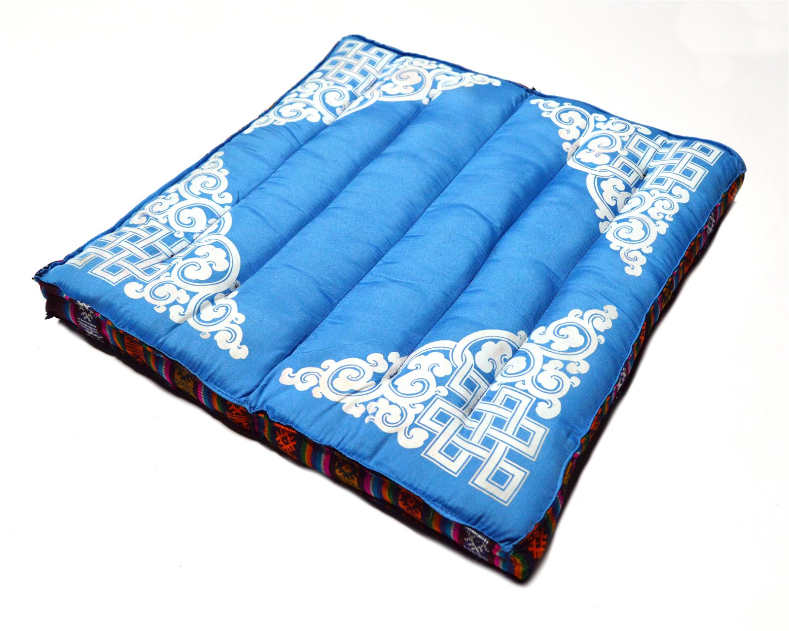 Подушка для медитации складная с Бесконечным Узлом, светло-голубая, 35 x 34 см. 