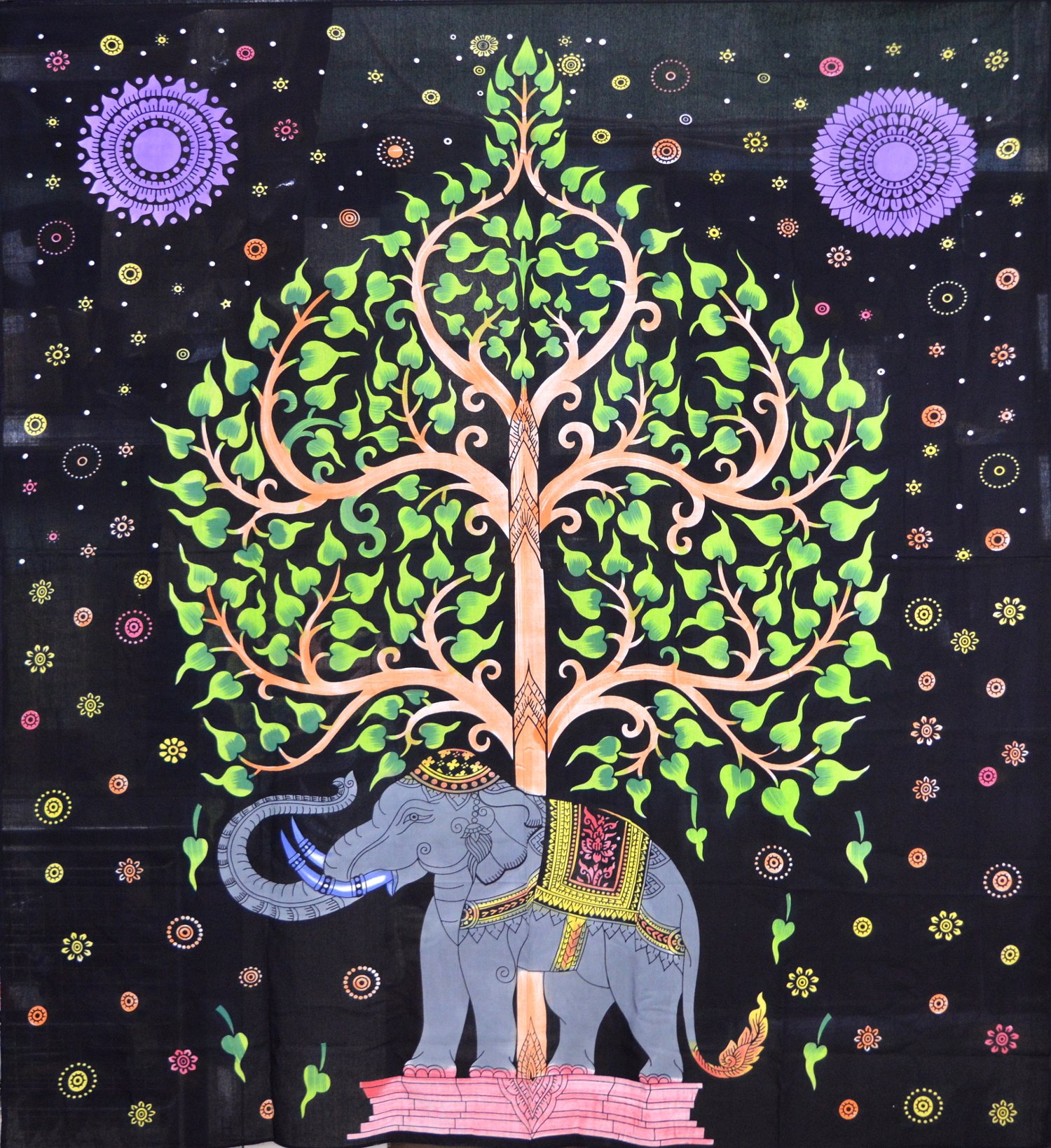 Купить Панно Дерево и слон (разноцветное, 210 х 230 см) в интернет-магазине Ариаварта