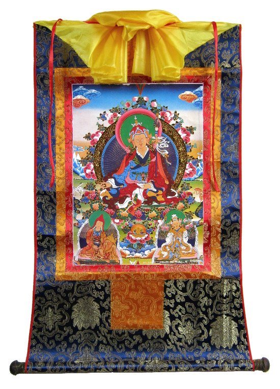 Тханка Гуру Падмасамбхава (печатная) (уценка), 56 х 86 см, изображение: 32 х 45 см