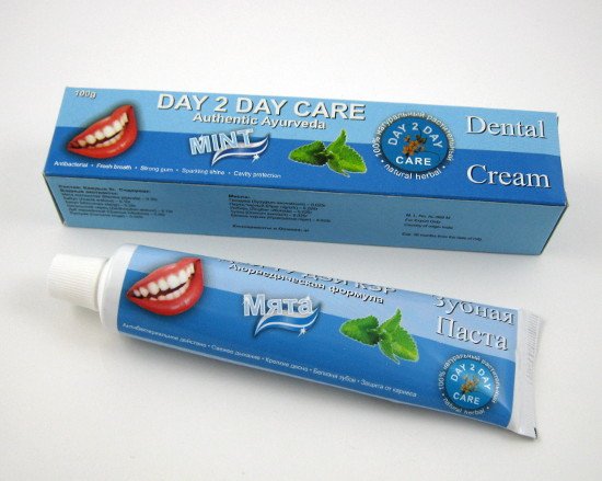 Зубная паста Day 2 Day Care Мята, 100 г