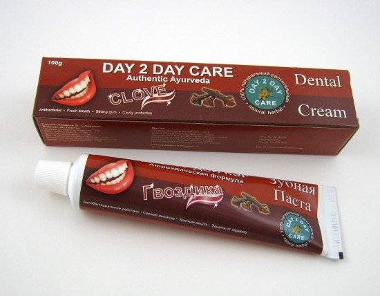 Зубная паста Day 2 Day Care Гвоздика, 100 г