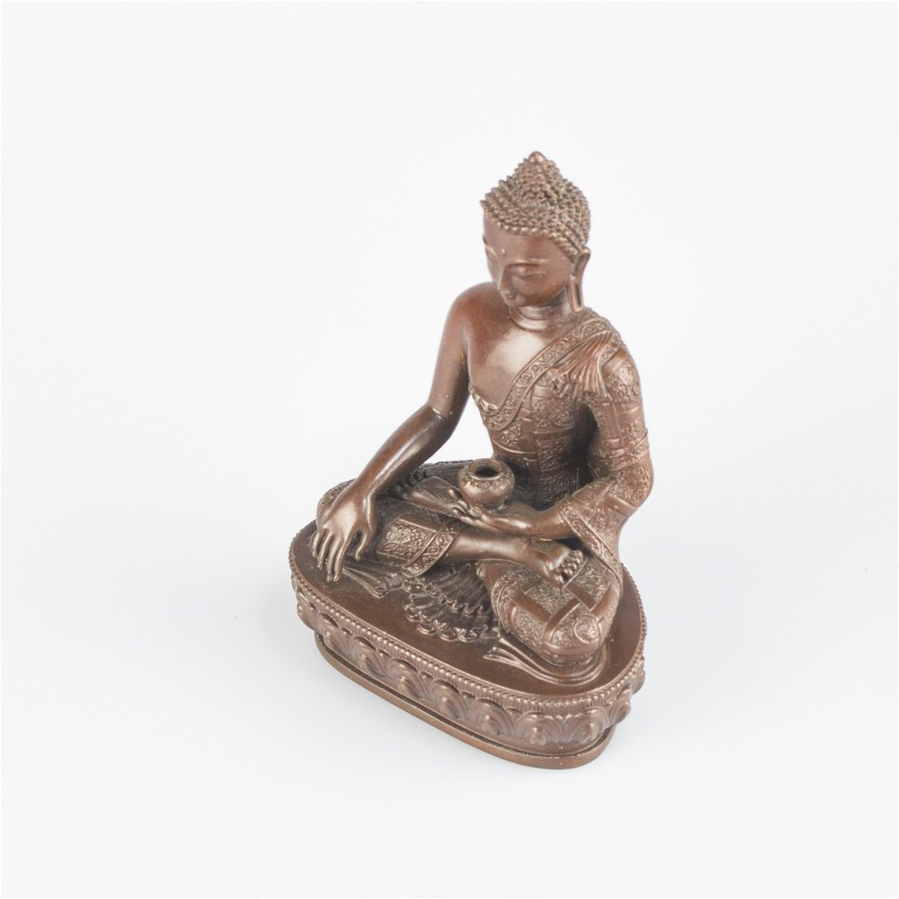 Buddha Shakyamuni — finely carved 10 cm statue from Kham