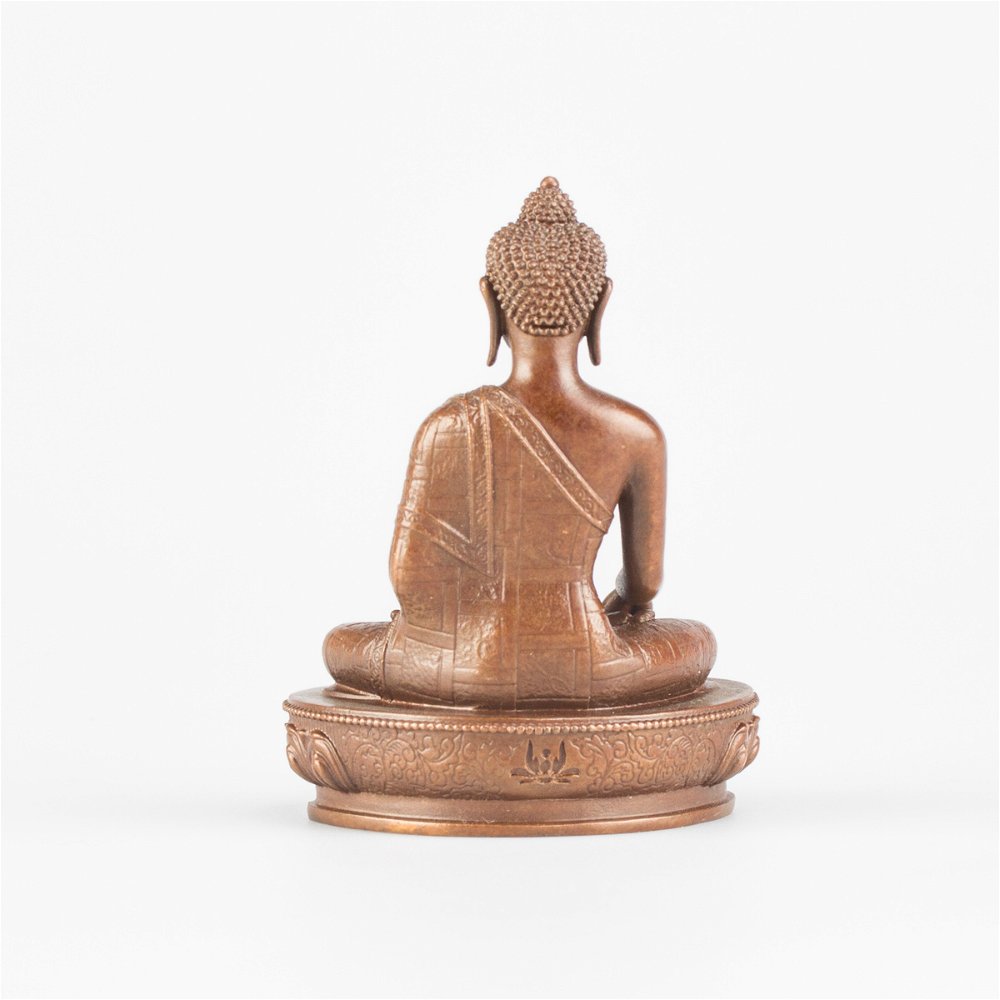 Buddha Shakyamuni — finely carved 7 cm statue from Kham