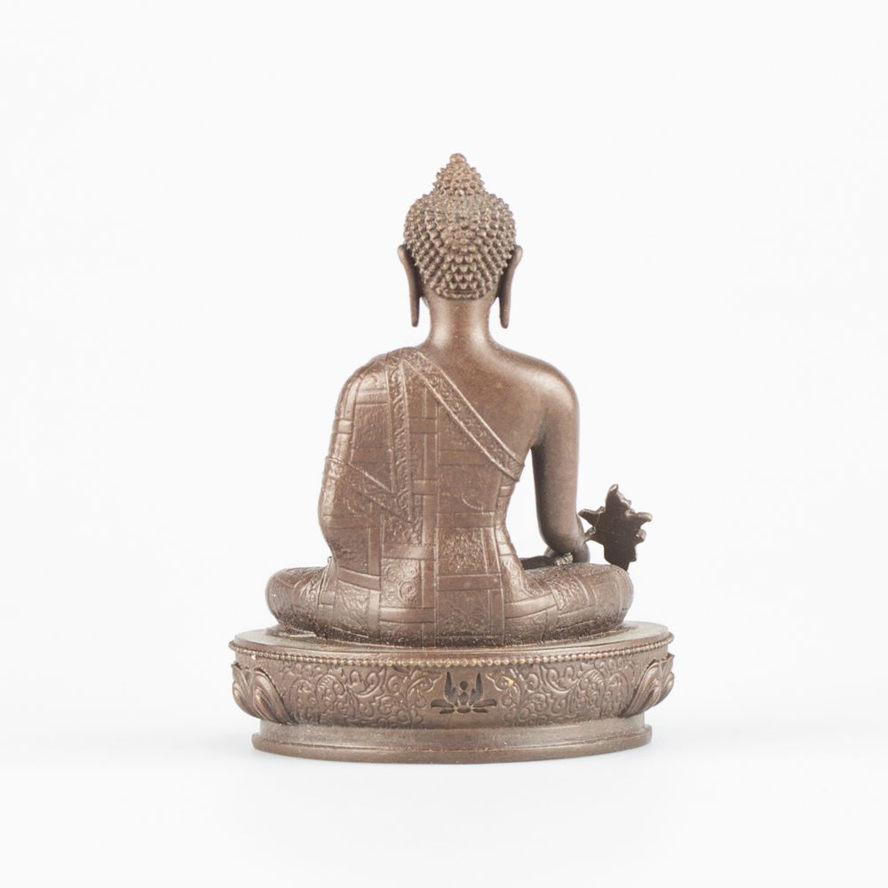Medicine Buddha aka Bhaisajyaguru or Menla — finely carved 7 cm statue from Kham