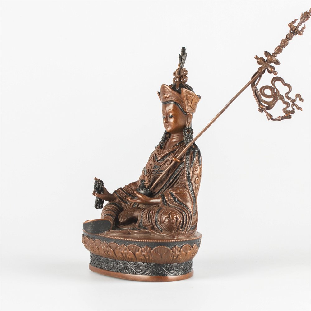 Padmasambhava (Guru Rinpoche) — finely carved 15 cm statue from Kham
