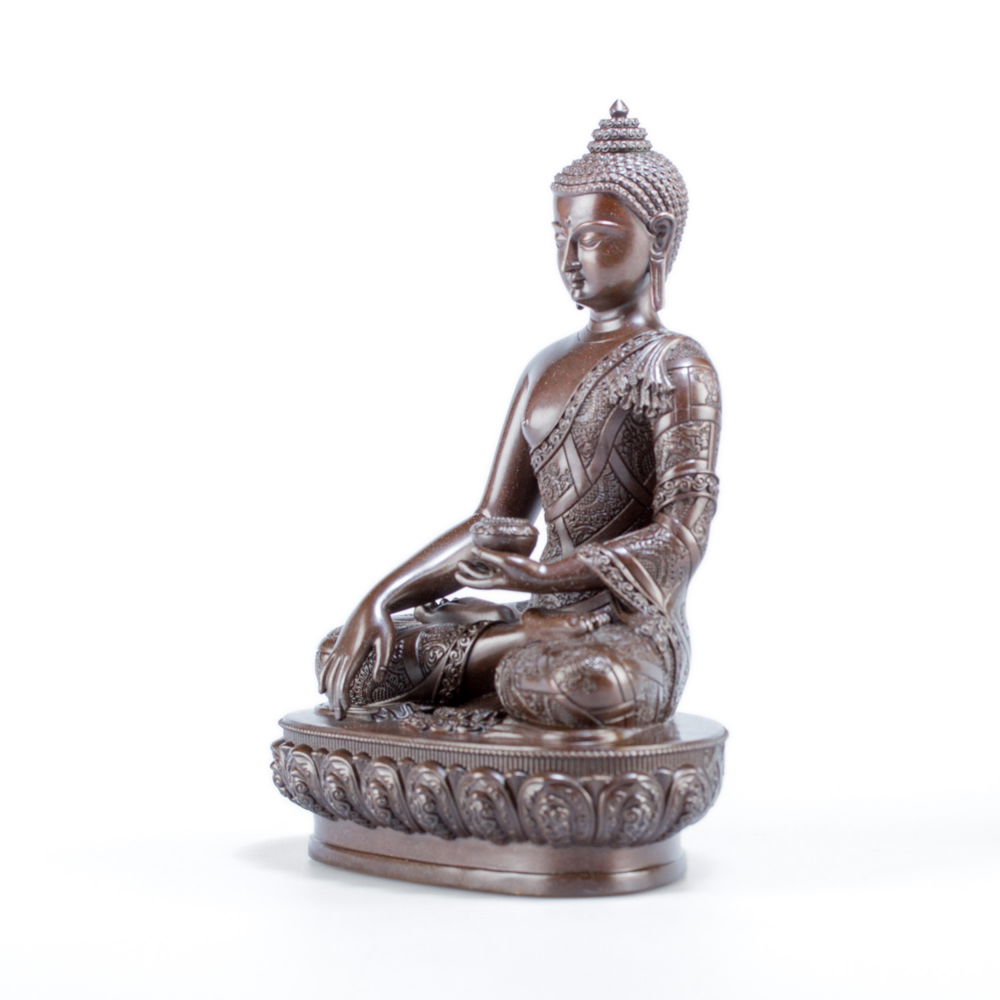 Statue of Buddha Shakyamuni, medium size 15 cm, fine carving, Medium