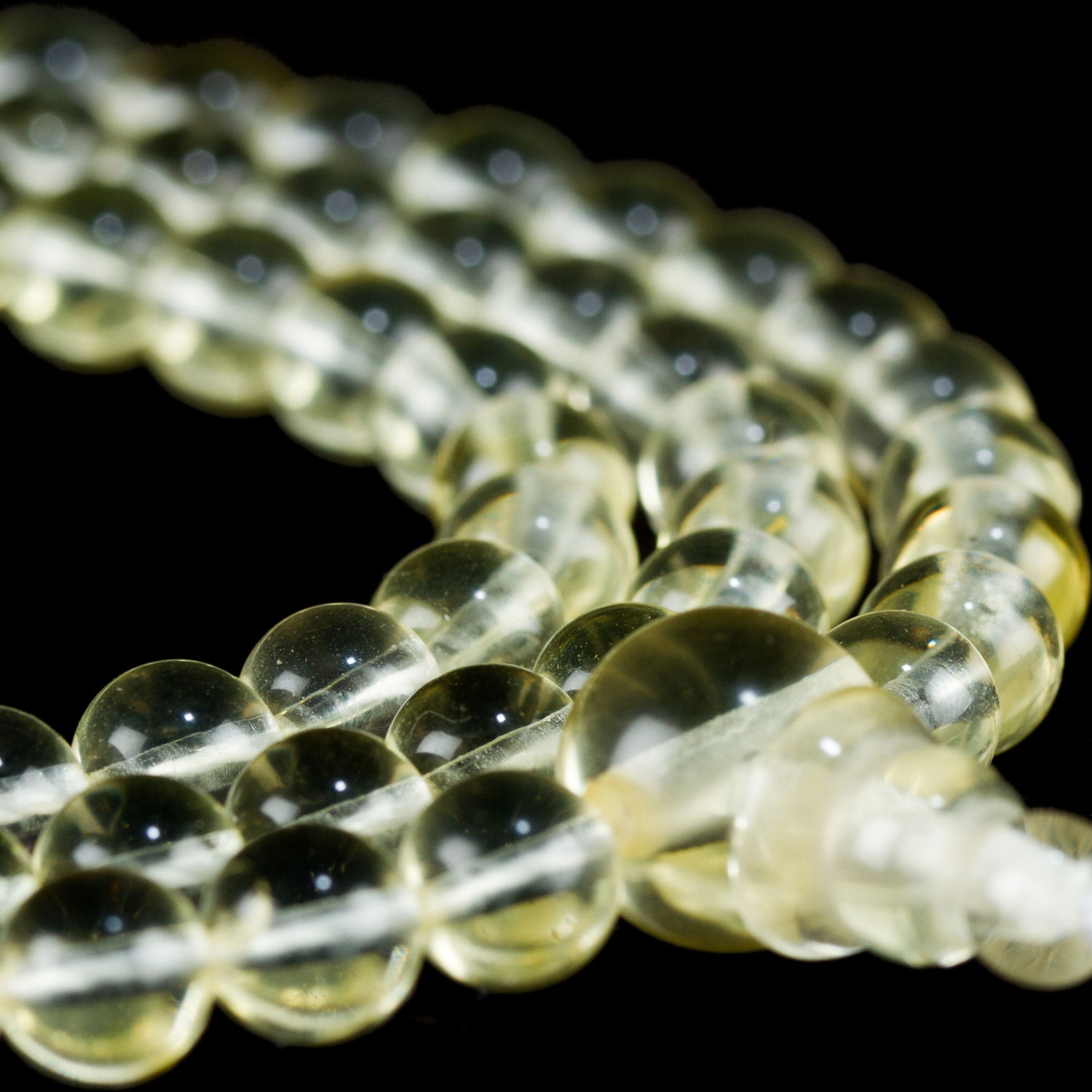 Traditional Tibetan 108-beads Mala, made from Baltic amber | Color — 01, diameter — 6.5 mm | Buddhist malas collection, 6.5 mm