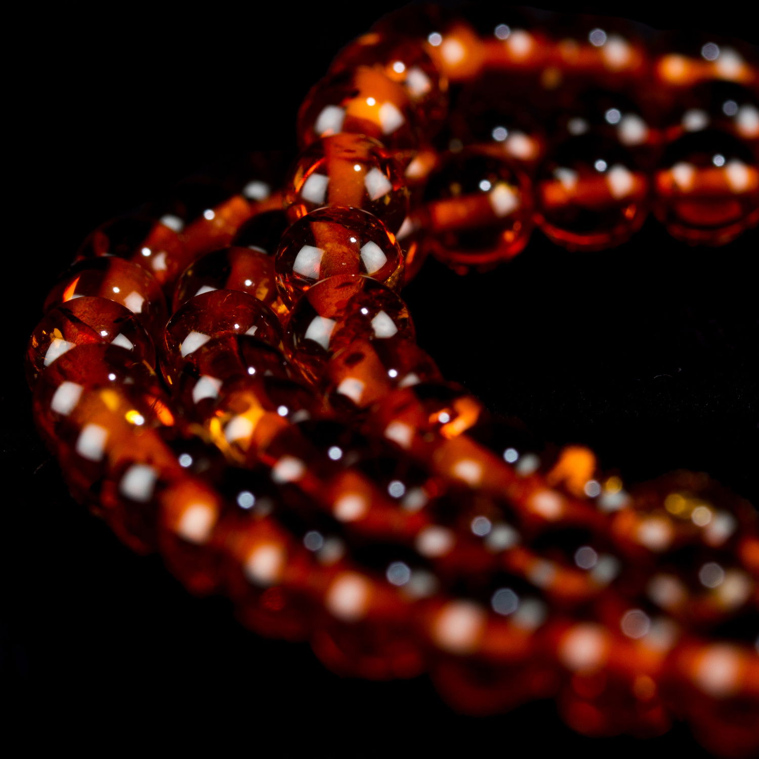 Traditional Tibetan 108-beads Mala, made from Baltic amber | Color — 04, diameter — 9.0 mm | Buddhist malas collection, 9.0 mm