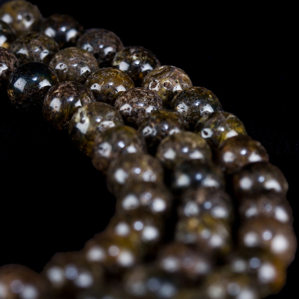 Traditional Tibetan 108-beads Mala, made from Baltic amber | Color — 17, diameter — 6.5 mm | Buddhist malas collection, 6.5 mm