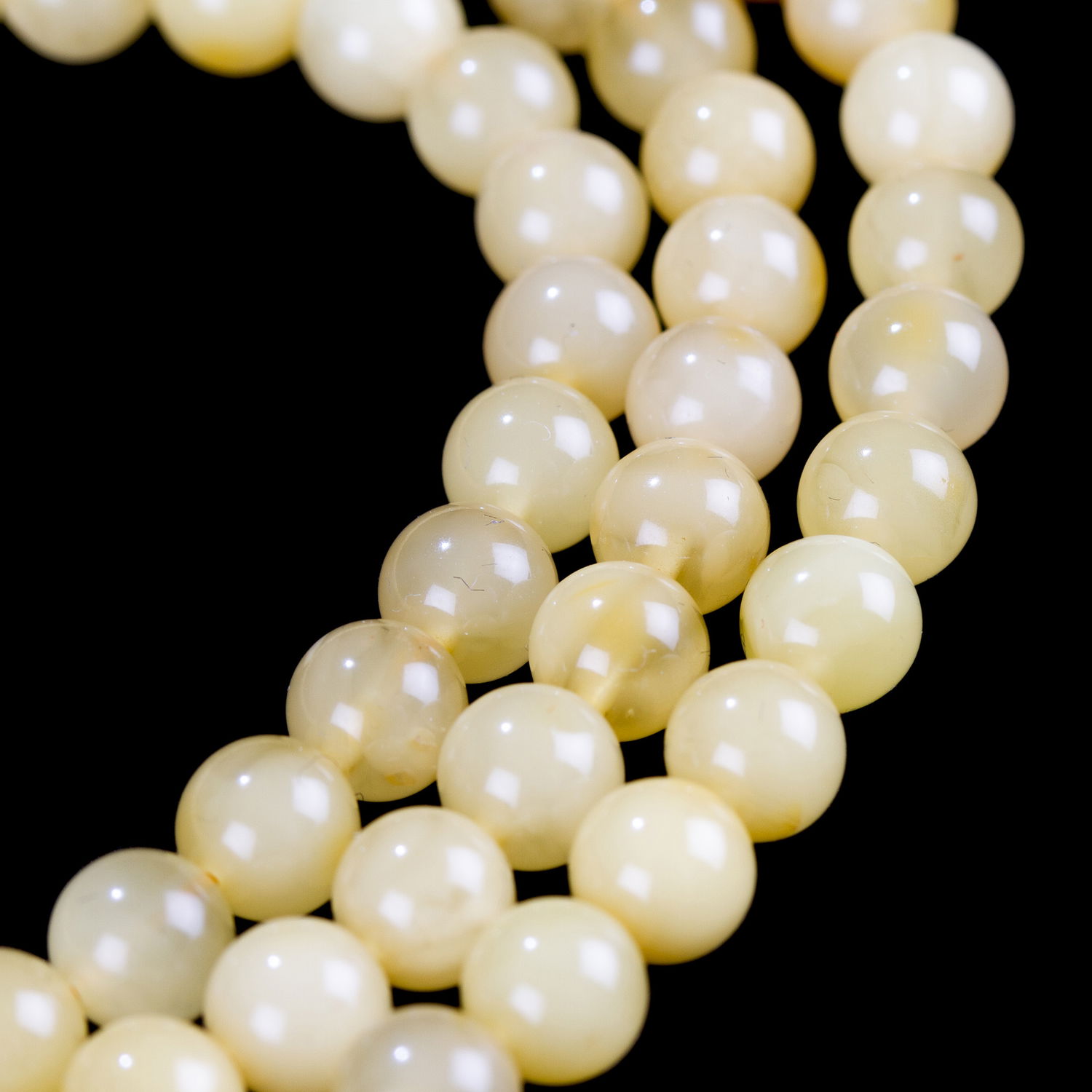 Traditional Tibetan 108-beads Mala, made from Baltic amber | Color — 08, diameter — 6.0 mm | Buddhist malas collection, 6.0 mm