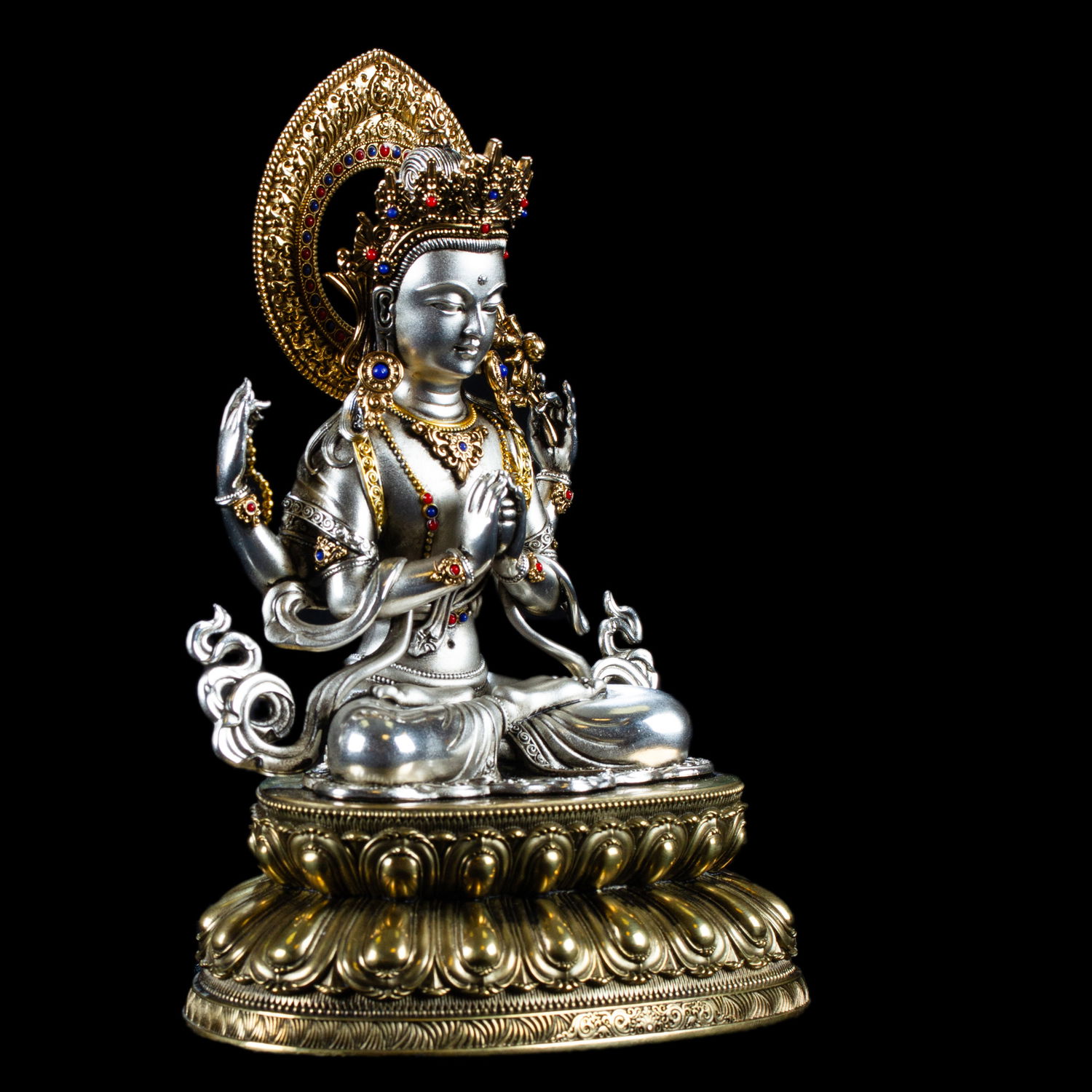 Statue of Bodhisattva Avalokitesvara (Chenrezik) | Silver Plated, height 16.5 cm