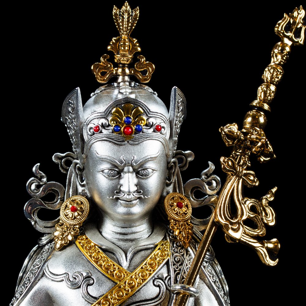 Bronze statue of Padmasambhava (“Guru Rinpoche”) | fine carving, silver plated, height 15.5 cm