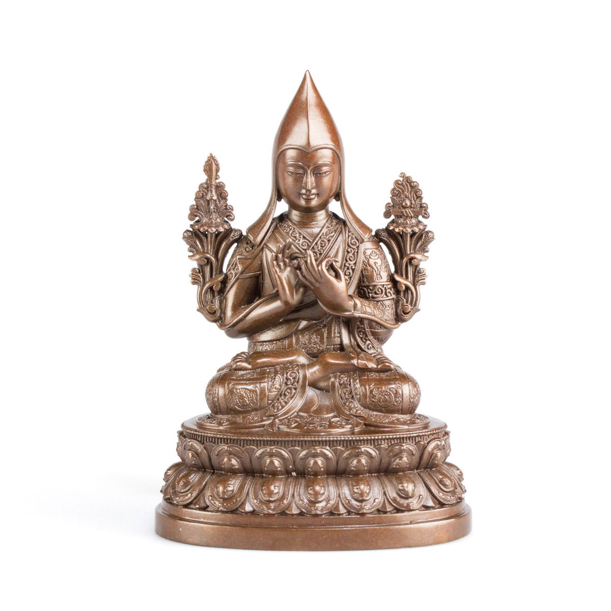 Statue of Lama Tsongkhapa or Je Tsongkhapa or Je Rimpoche, small size — 9.5 cm, fine carving. 
