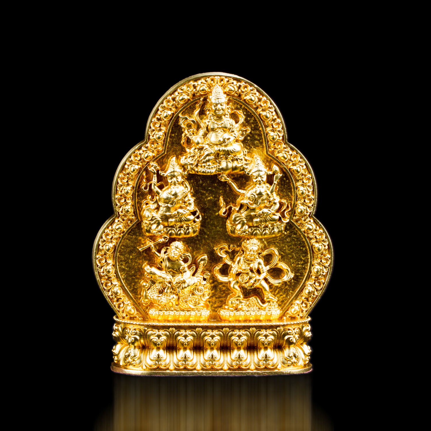 Buddhist figurine "Five Jambhalas (aka Dzambhalas)" Traditional Tibetan home charm, medium size — 11.2 cm, fine carving. 