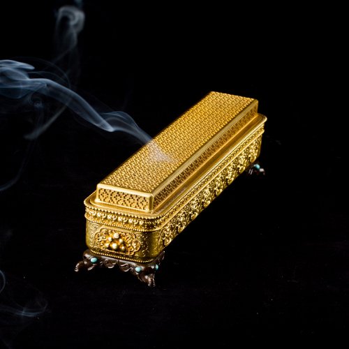 Tibetan Traditional Incense Burner (Censer), elegant and functional. Length — 30.0 cm, height — 7.5 cm.