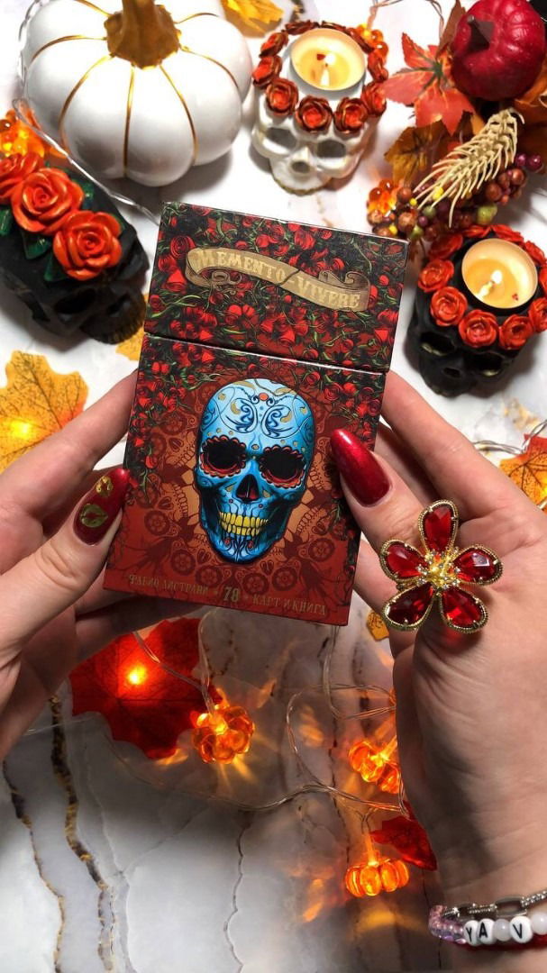 Таро Святой смерти с золотым срезом. Santa Muerte Tarot (AV234, Аввалон-Ло Скарабео), Премиум, Россия